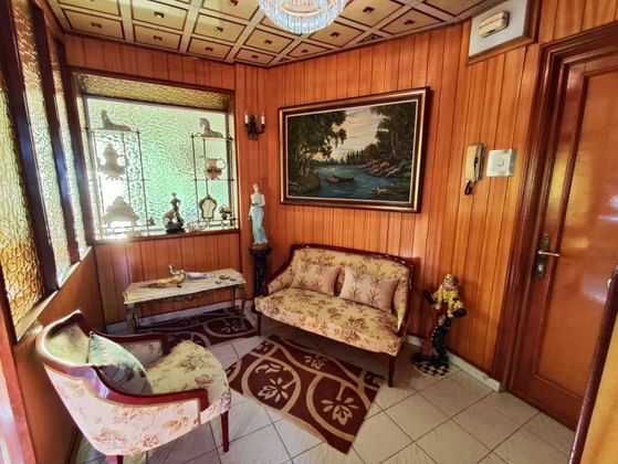Foto 2 de Pis en venda a Pumarín de 3 habitacions amb terrassa i calefacció