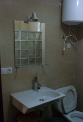 Foto 2 de Pis en lloguer a El Juncal - Av. de la Paz de 2 habitacions amb mobles i aire acondicionat