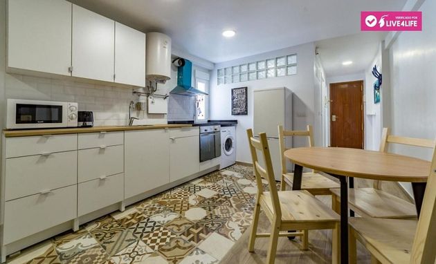 Foto 1 de Alquiler de piso en calle Del Doctor Manuel Candela de 4 habitaciones con muebles