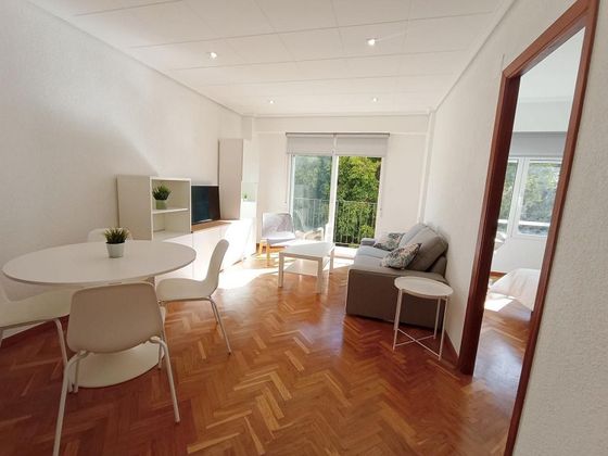 Foto 1 de Pis en lloguer a Aiora de 3 habitacions amb terrassa i mobles