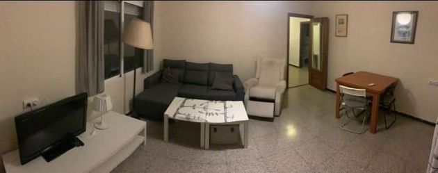 Foto 1 de Alquiler de piso en Ciudad Universitària de 3 habitaciones con muebles y ascensor