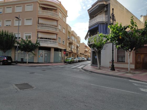Foto 1 de Local en venda a calle Generalitat de 384 m²