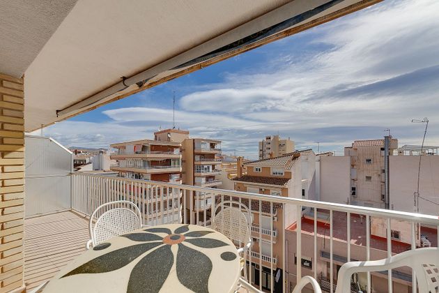 Foto 1 de Pis en venda a Campello Playa de 3 habitacions amb terrassa i calefacció