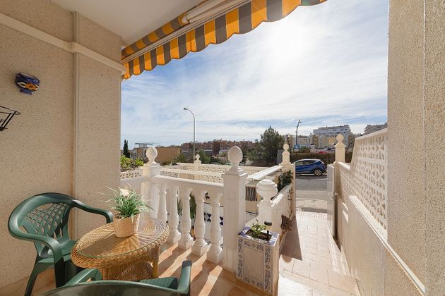 Foto 1 de Dúplex en venda a avenida Corinto de 2 habitacions amb terrassa i piscina