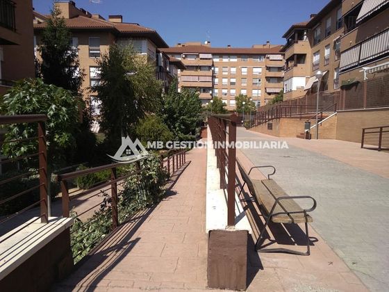 Foto 2 de Pis en venda a Humanes de Madrid de 2 habitacions amb terrassa i piscina