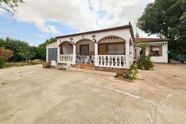 Foto 2 de Casa rural en venta en Torreperogil de 5 habitaciones con piscina y jardín