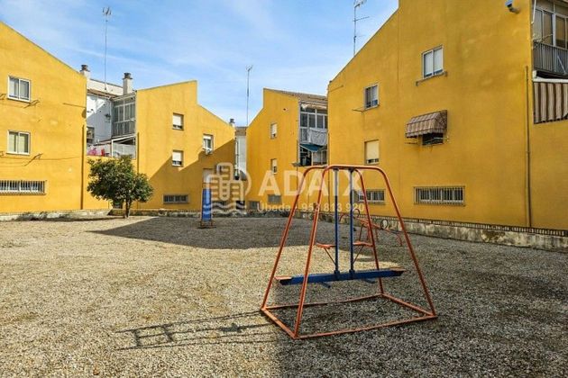 Foto 1 de Pis en venda a calle Arzúa de 3 habitacions amb jardí i balcó