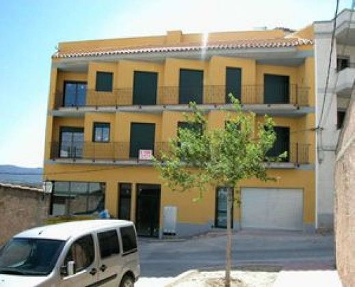 Foto 1 de Piso en venta en Rasquera de 2 habitaciones con terraza y balcón