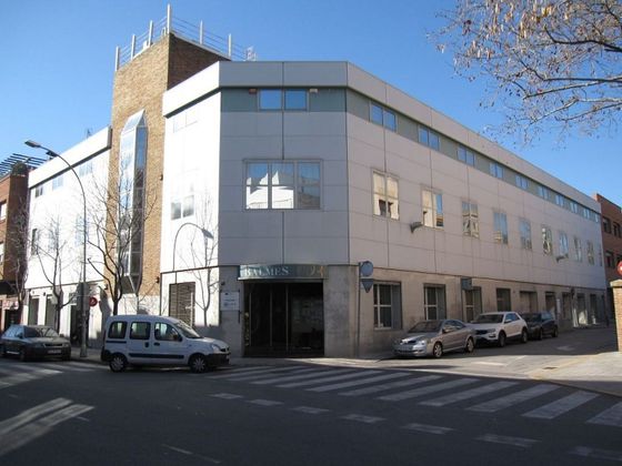 Foto 1 de Oficina en alquiler en calle Milà i Fontanals con terraza