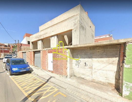 Foto 1 de Edifici en venda a calle Balaguer de 335 m²