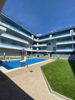 Foto 1 de Pis en venda a L' Hospitalet de l'Infant de 2 habitacions amb terrassa i piscina