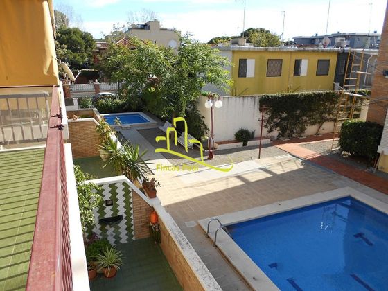 Foto 2 de Piso en venta en Baixador de 3 habitaciones con terraza y piscina
