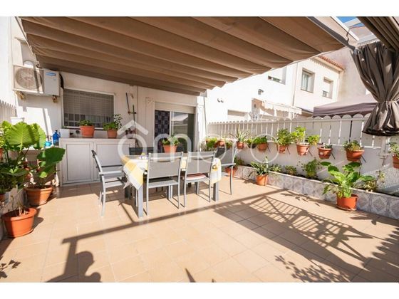 Foto 2 de Casa en venta en Centre - Torredembarra de 4 habitaciones con terraza y garaje
