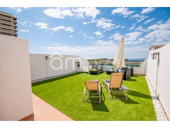 Foto 2 de Dúplex en venta en Cap Salou de 2 habitaciones con terraza y piscina