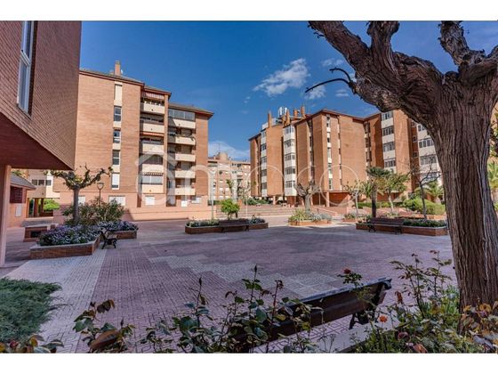 Foto 1 de Pis en venda a calle Violant D'hongria de 3 habitacions amb terrassa i garatge