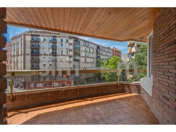 Foto 1 de Piso en venta en El Sucre-Universitat de 4 habitaciones con terraza y garaje