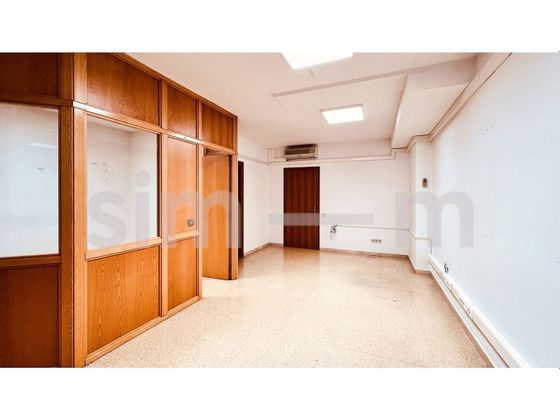 Foto 2 de Oficina en lloguer a El Sucre-Universitat de 51 m²