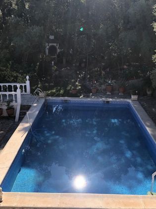 Foto 2 de Chalet en venta en Jaén de 5 habitaciones con terraza y piscina