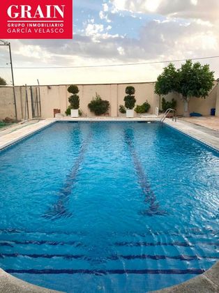 Foto 2 de Xalet en venda a Pedro Lamata - San Pedro Mortero de 6 habitacions amb terrassa i piscina