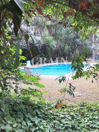 Foto 2 de Casa en venda a Santa Cruz - Industria - Polígono Campollano de 5 habitacions amb piscina i jardí