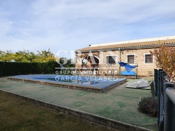 Foto 1 de Chalet en venta en Gineta (La) de 5 habitaciones con piscina y jardín