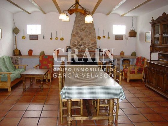 Foto 2 de Casa en venda a Villaverde de Guadalimar de 5 habitacions amb calefacció