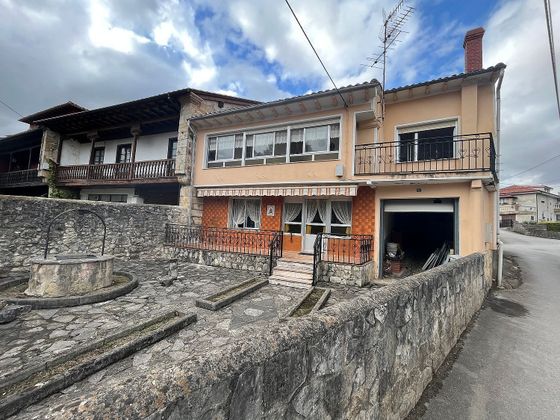 Foto 1 de Casa en venda a Alfoz de Lloredo de 4 habitacions amb terrassa i garatge