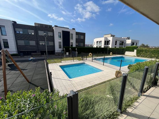 Foto 2 de Pis en venda a Valdenoja - La Pereda de 2 habitacions amb piscina i garatge
