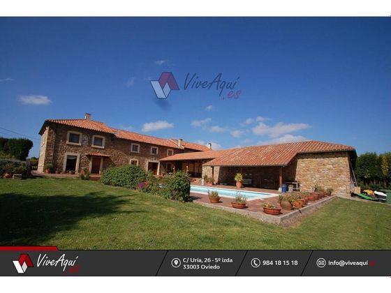 Foto 1 de Casa en venda a Luanco - Aramar - Antromero de 5 habitacions amb terrassa i piscina