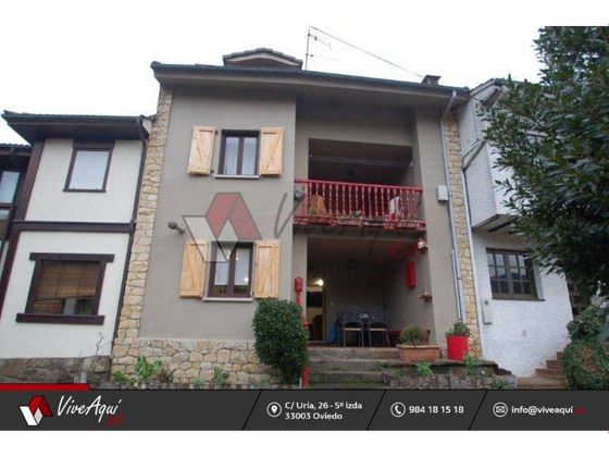 Foto 1 de Casa en venda a Caso de 4 habitacions amb terrassa i balcó