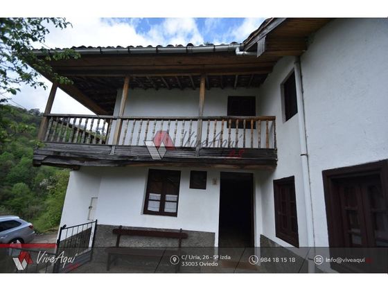 Foto 2 de Casa en venta en Morcín de 2 habitaciones con terraza y jardín