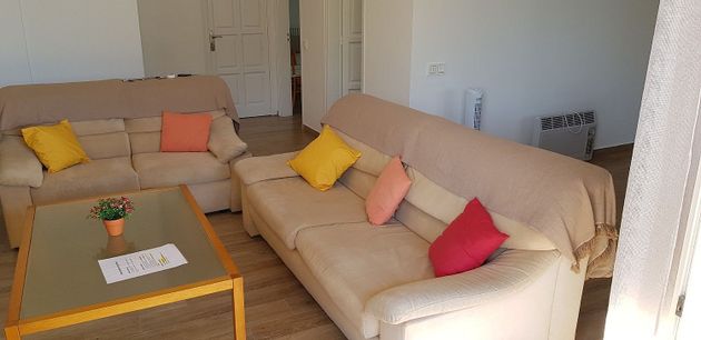 Foto 1 de Piso en alquiler en Can Girona - Terramar - Can Pei - Vinyet de 2 habitaciones con terraza y muebles