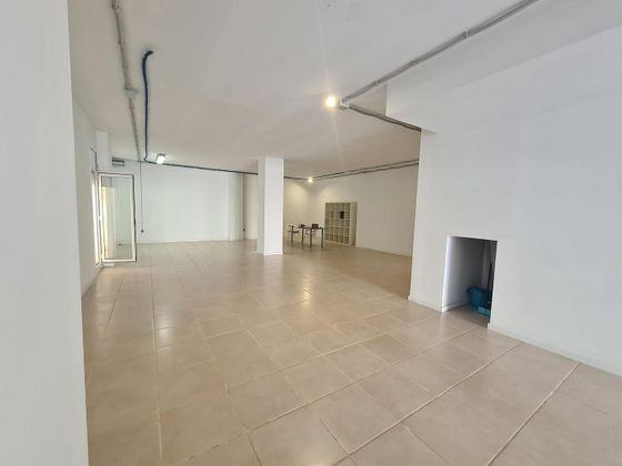 Foto 1 de Alquiler de local en Sant Pere de Ribes Centro de 141 m²