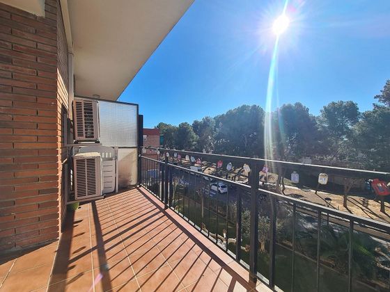 Foto 1 de Piso en venta en Els Molins - La Devesa - El Poble-sec de 3 habitaciones con balcón y aire acondicionado