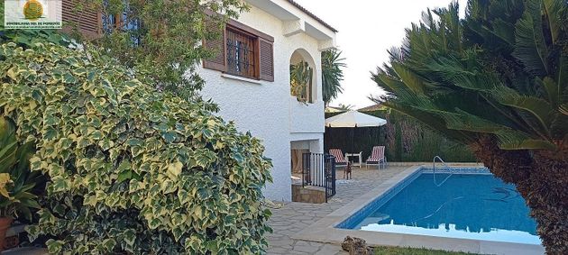 Foto 2 de Chalet en venta en La Cañada de 5 habitaciones con terraza y piscina