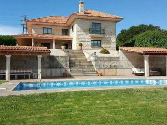 Foto 1 de Xalet en venda a Barrocanes de 5 habitacions amb terrassa i piscina