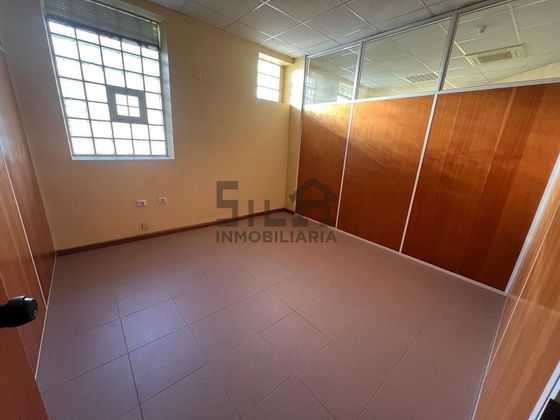 Foto 2 de Oficina en venta en Casco Viejo de 55 m²
