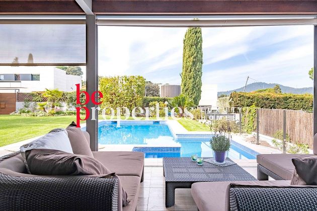 Foto 2 de Chalet en alquiler en Valldoreix de 5 habitaciones con terraza y piscina