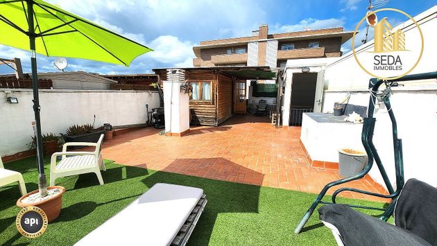 Foto 1 de Àtic en venda a Les Arenes - La Grípia  Can Montllor de 3 habitacions amb terrassa i balcó