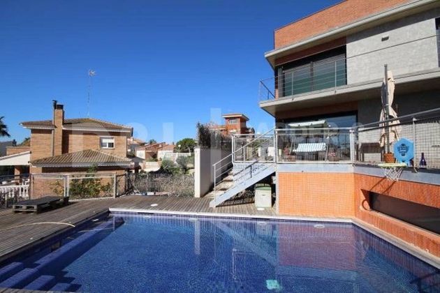 Foto 2 de Chalet en venta en La Collada - Sis Camins - Fondo Somella - Santa Maria de 4 habitaciones con terraza y piscina