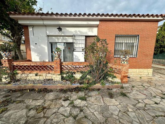 Foto 1 de Xalet en venda a Nou Vendrell - Mas Borrás de 4 habitacions amb garatge i jardí