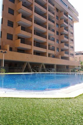 Foto 1 de Piso en alquiler en La Patacona de 1 habitación con terraza y piscina