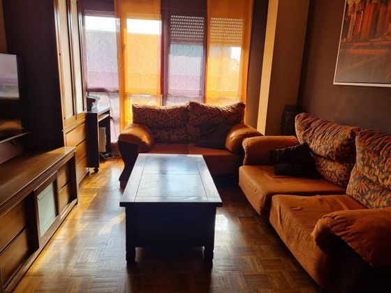 Foto 1 de Pis en venda a Llanera de 2 habitacions amb terrassa i garatge