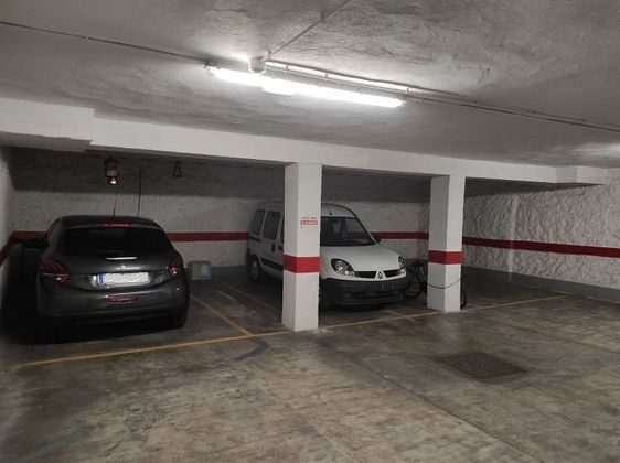 Foto 2 de Venta de garaje en calle Gran de Gracia de 3 m²