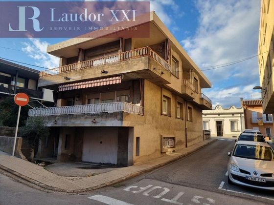 Foto 1 de Casa en venda a Castellfollit de la Roca de 6 habitacions amb terrassa i garatge