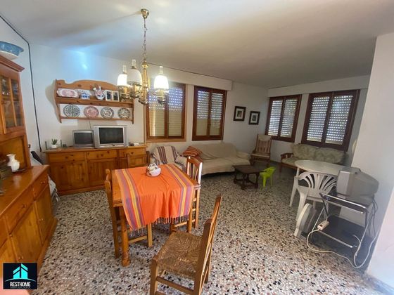 Foto 2 de Chalet en venta en La Vega - Marenyet de 3 habitaciones con terraza y jardín