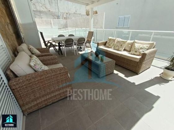 Foto 1 de Alquiler de ático en Racó de 3 habitaciones con terraza y piscina