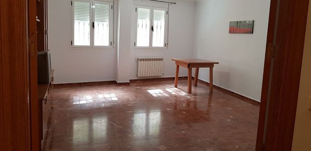 Foto 1 de Piso en venta en Chinchilla de Monte-Aragón de 3 habitaciones con garaje y calefacción