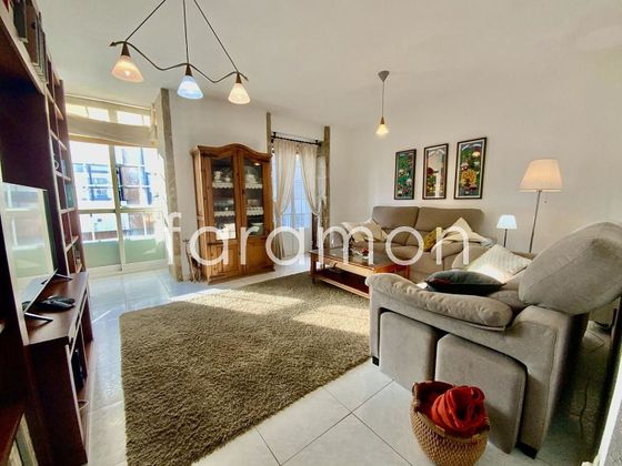 Foto 2 de Pis en venda a Baiona de 3 habitacions amb garatge i balcó