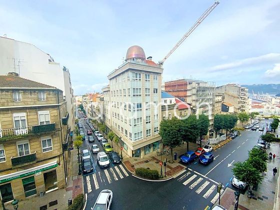 Foto 1 de Pis en venda a Praza España - Casablanca de 6 habitacions amb terrassa i garatge